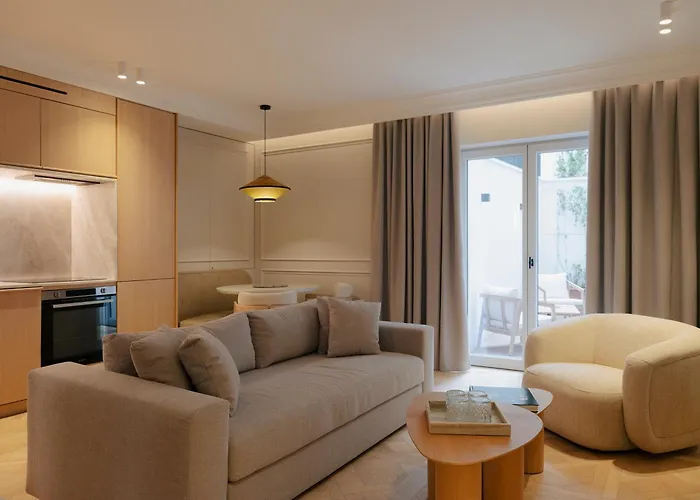 Maison Iena - Serviced Apartments On Champs Elysees